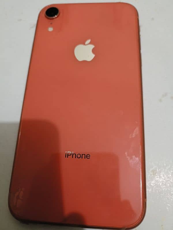 iphone XR 0