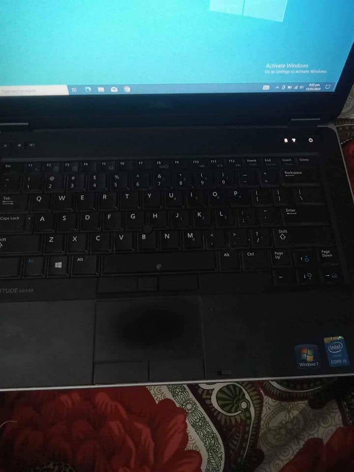 Latitude e6440 core i5 4th gen 4gb ram 320 gb hard 5