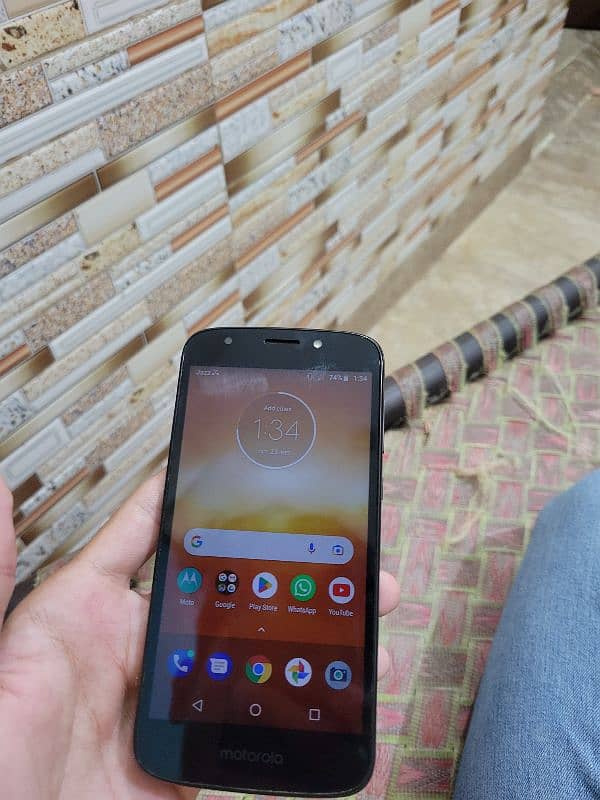 moto e5 play whatsapp 03343312081 3