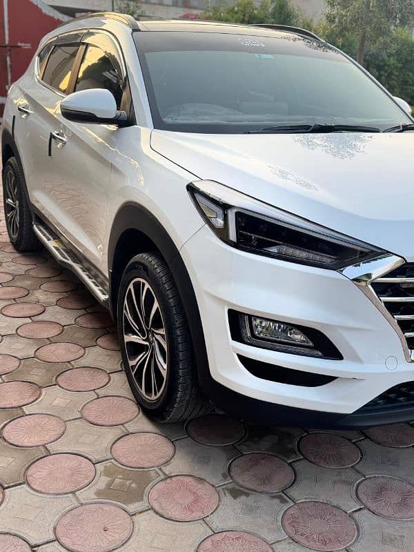 Hyundai Tucson 2023 fwd 4