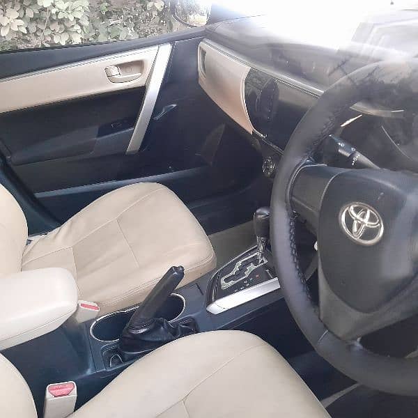 Toyota Corolla GLI 2015 7