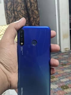 Tecno spark4  3 32gb with box