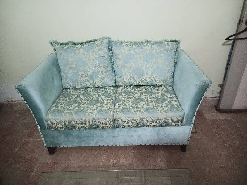 8 seater sofa with table free 8