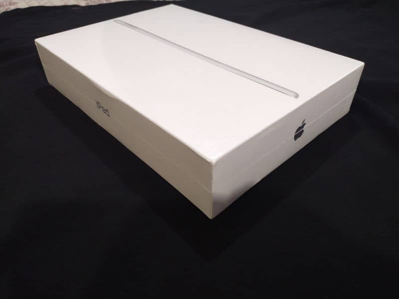 iPad 9th Generation 64 GB, 10.2 Inch Screen, Brand New Box Pack 0