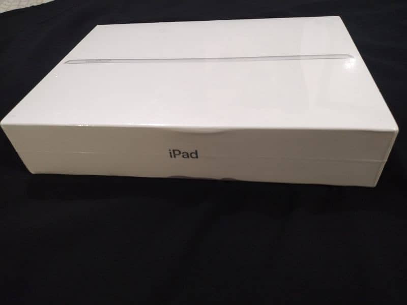 iPad 9th Generation 64 GB, 10.2 Inch Screen, Brand New Box Pack 2