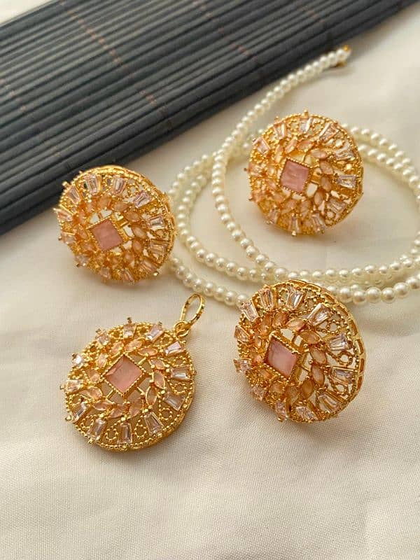 Gold & Silver Plated 8 Zircon Pendant Set With Adjustable Ring 0