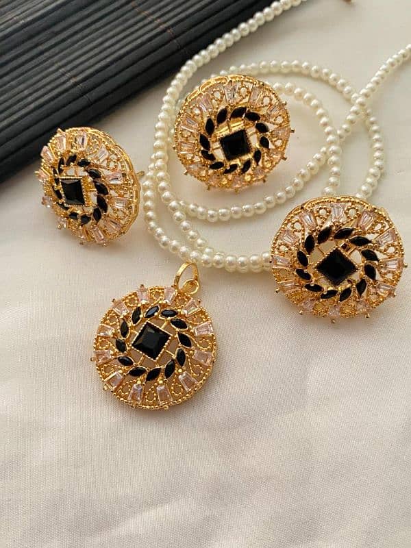 Gold & Silver Plated 8 Zircon Pendant Set With Adjustable Ring 8