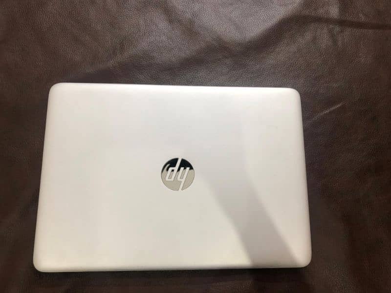 HP Elite book 840 g3 i5 6th generation 0