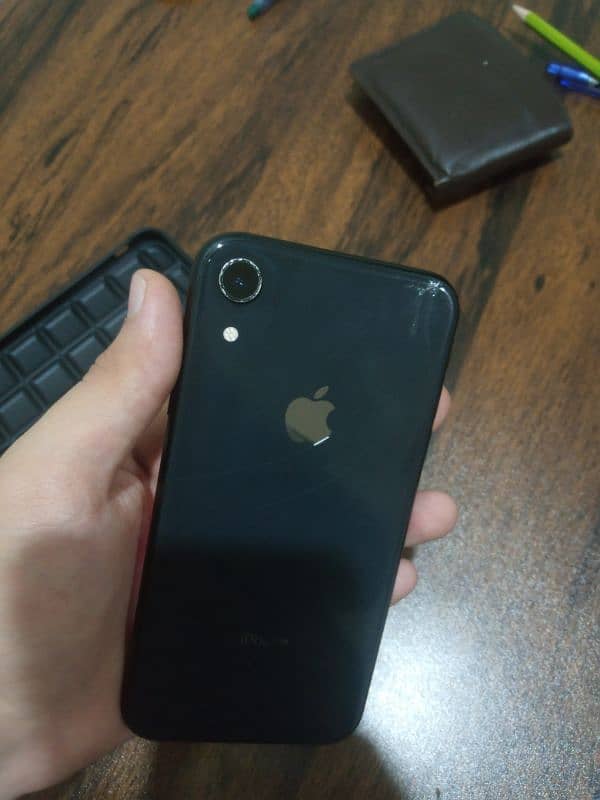 iphone XR 2