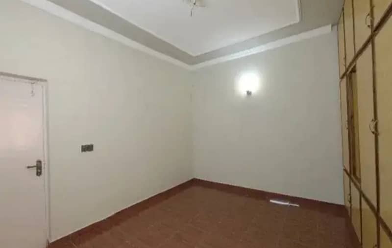 G-11/4 FGEHA E-Type 2nd floor flat For Sale 4