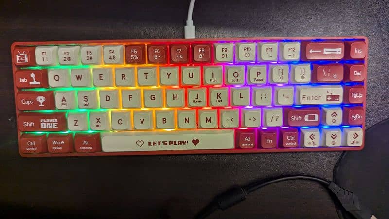 68 keys fully mechanical keyboard 1