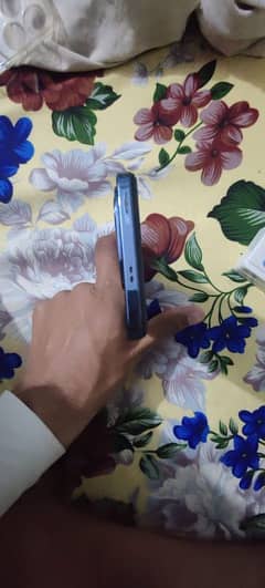 Infinix hot 40