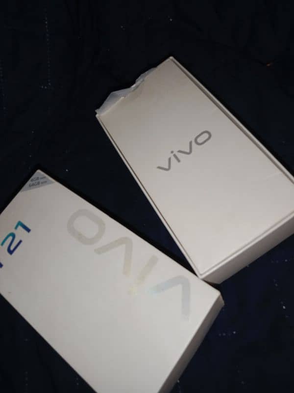 vivo y 21 2