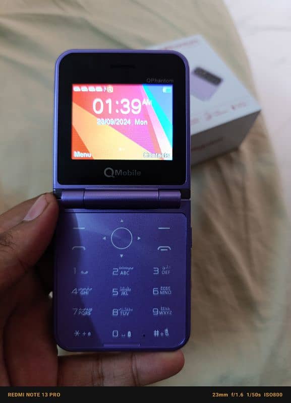 Q Mobile | Phantom | Flip Phone | Basic Phone 3