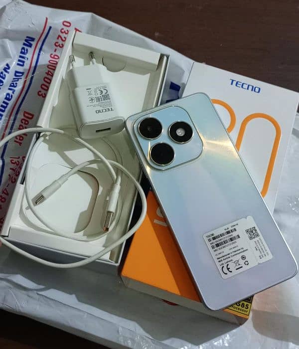 Tecno Spark 20 8+8 /256 1