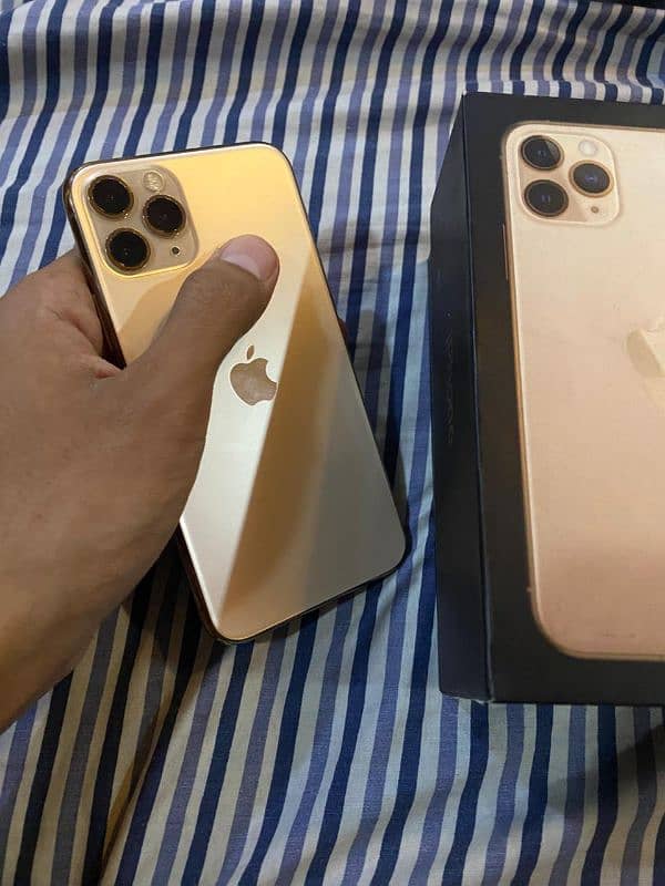 iPhone 11 pro gold PTA Approved with box 5