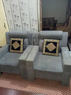 urgently sale 5 seater sofa set