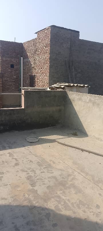 2.5 Marla corner double story in Clifton colony opp Neelam block Iqbal town Lahore 4