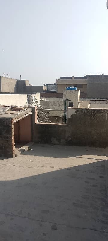 2.5 Marla corner double story in Clifton colony opp Neelam block Iqbal town Lahore 5