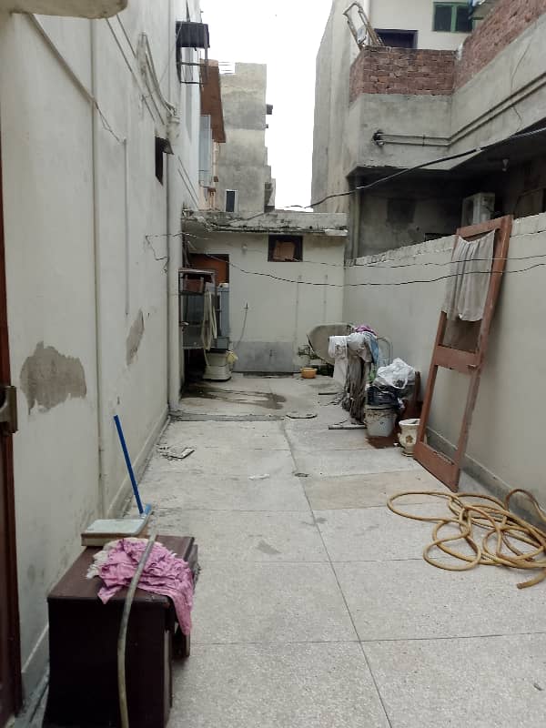 10 Marla Double Storey In Nishter Block Iqbal Town Lahore 21