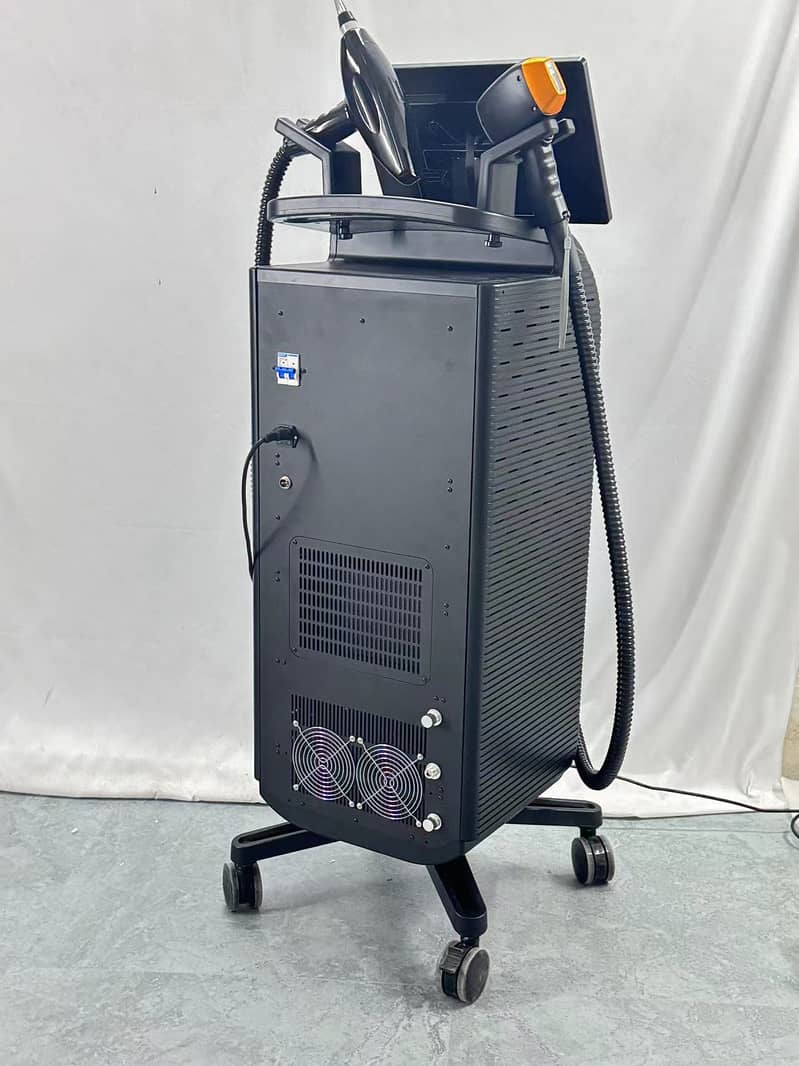 1600W Soprano Titanium Diode laser hair removal laser machine 2