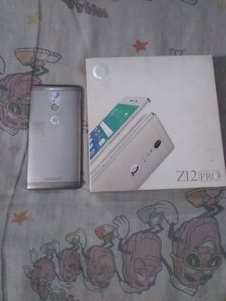 Qmobile z12 pro. 03162112406 2