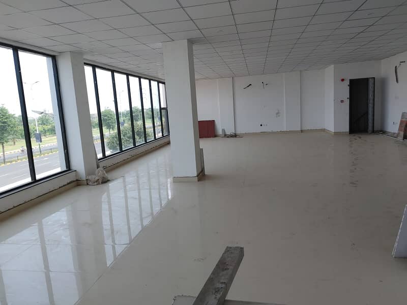 DHA Phase 6 Main Boulevard Brand new 4 Marla Commercial Floor Is Available for rent on prime location. 4