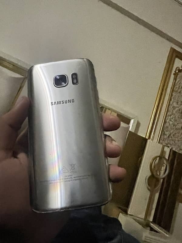 Samsung S7 3/32 pta approved silver colour 7