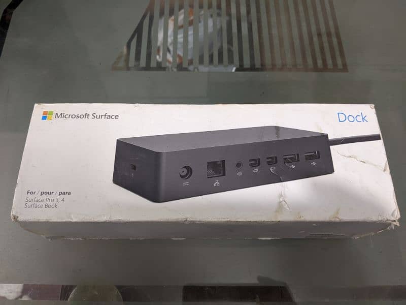 Microsoft Surface Dock 0