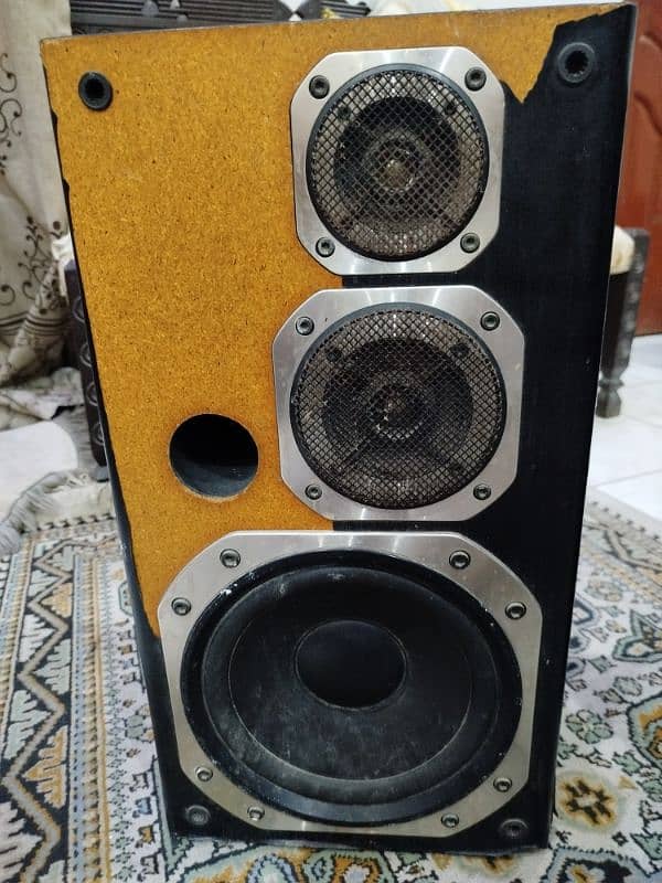 Pioneer Original Private Speakers And Sony Xplod Subwoofer Original 2