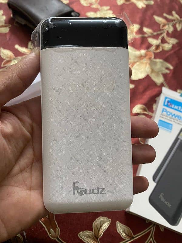 Power Bank Fsuds P6 Model 10000MAH 3