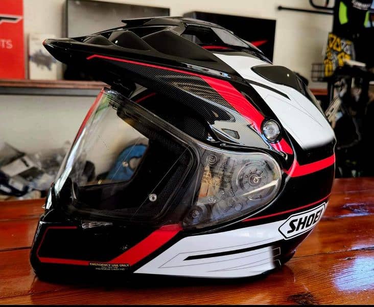 shoei sports helment. 3