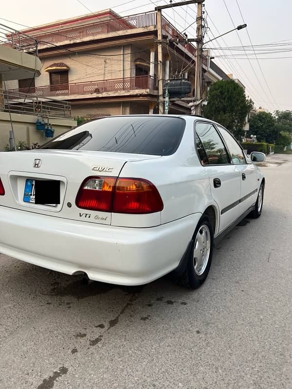 Honda Civic Oriel 2000 0