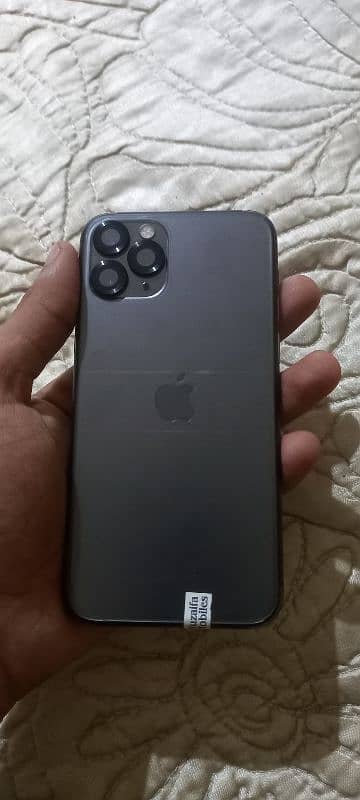 iphone 11 Pro jv 5