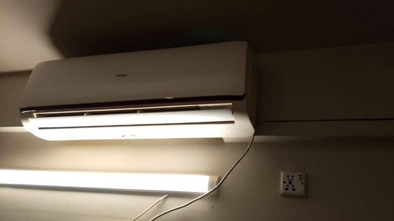 1.5 Ton Haier Split AC in Good Condition 3