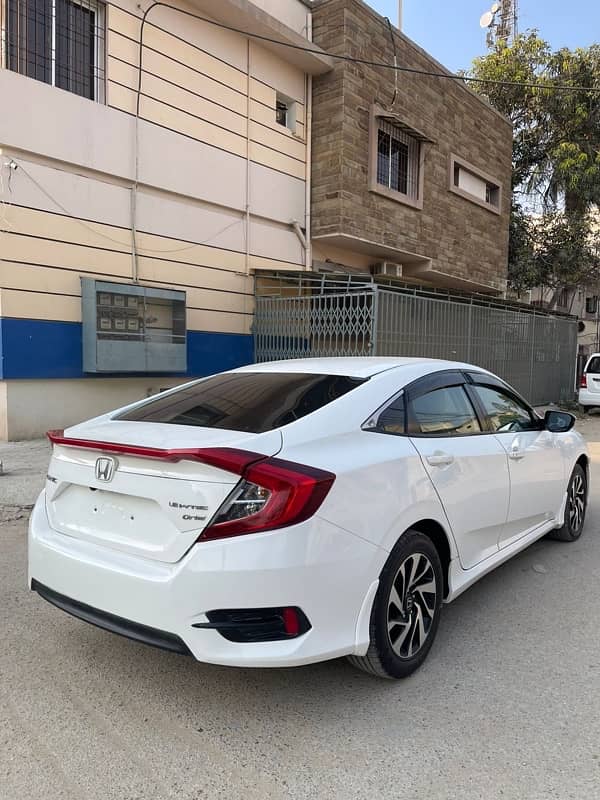 Honda Civic VTi Oriel Prosmatec 2019 3