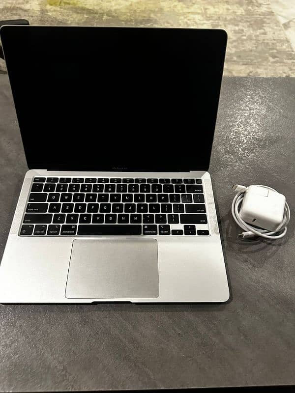 MacBook Air 2020 1