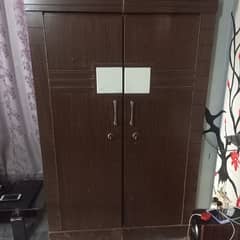 2 doors wardrobe