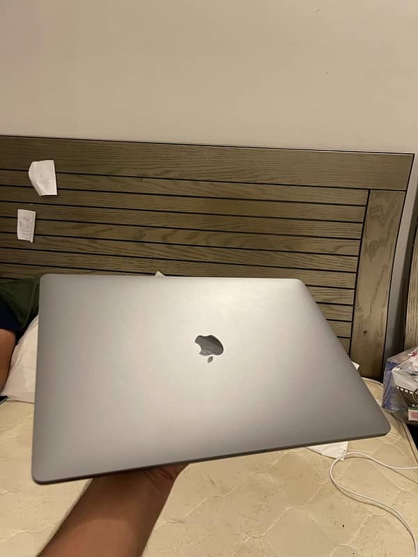 MacBook Pro 2018 1