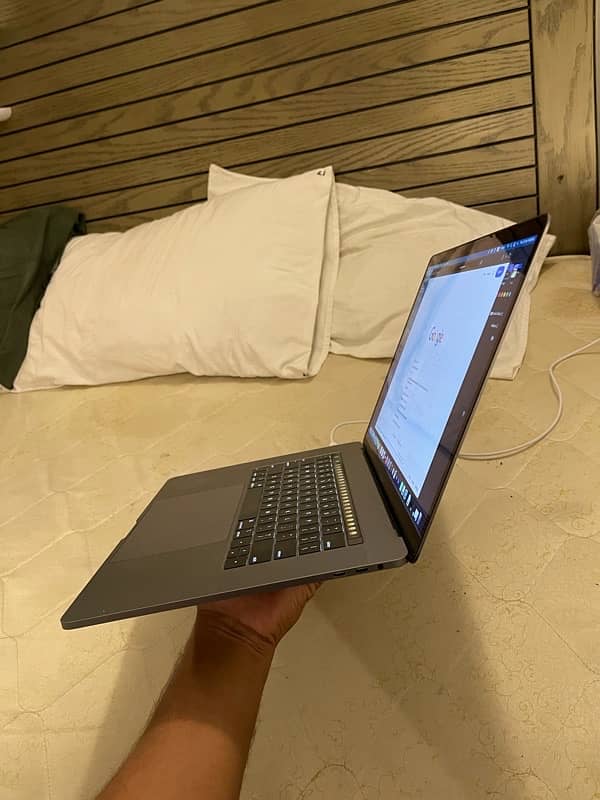 MacBook Pro 2018 8