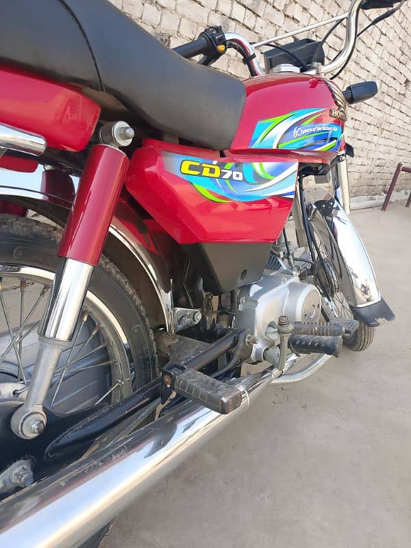 Honda bike for sale good condition 23/24 model 3