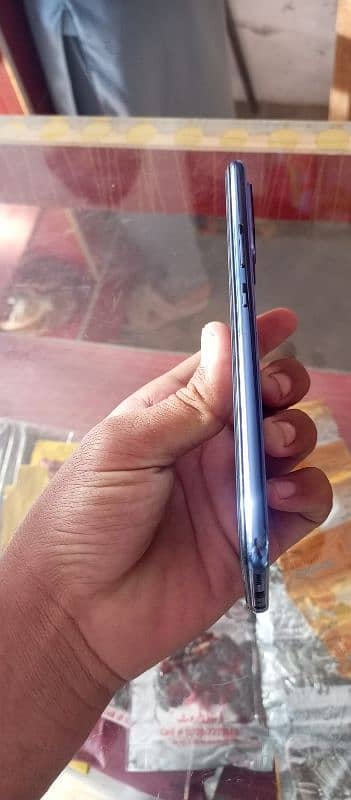 vivo v21e 10/10 condition 1