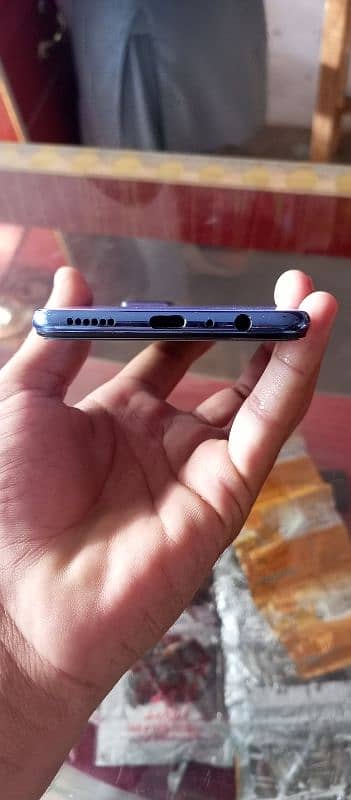 vivo v21e 10/10 condition 2