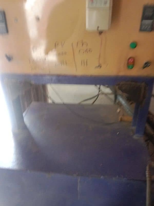 Disposable plates macking machine 6