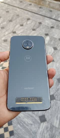 motorola z3 9/10 gaming phone