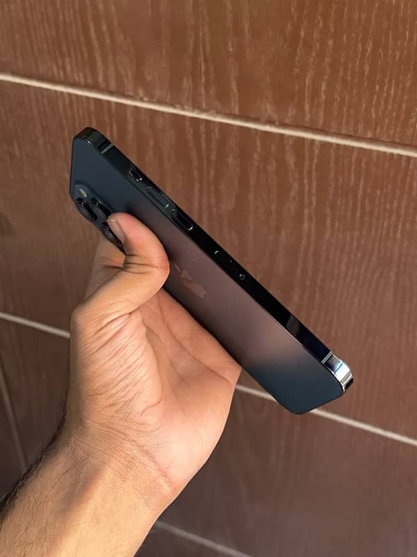 Iphone 12 pro max 256gb pta aproved 3