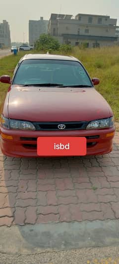 Toyota Corolla XE 2000