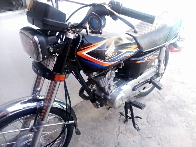 Honda CG 125 2017 6