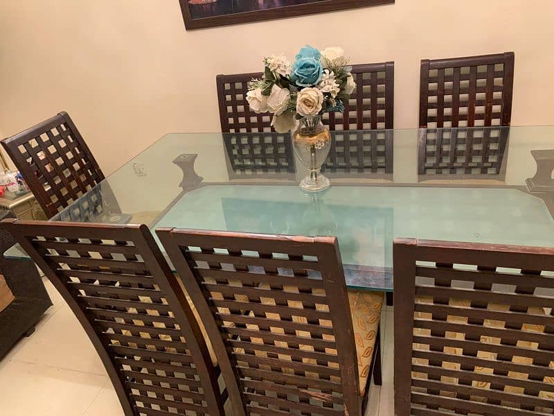 DESIGNER STYLE DINING TABLE with 8 Chairs 1