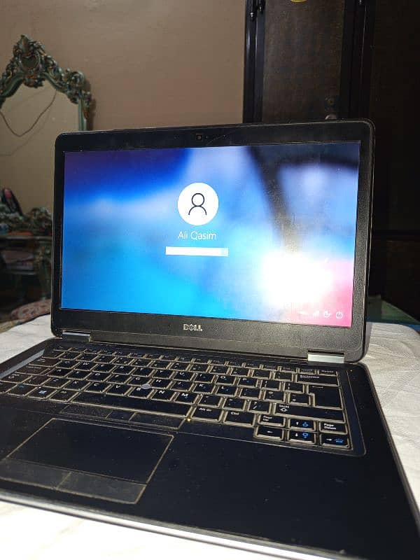 Dell laptop 3